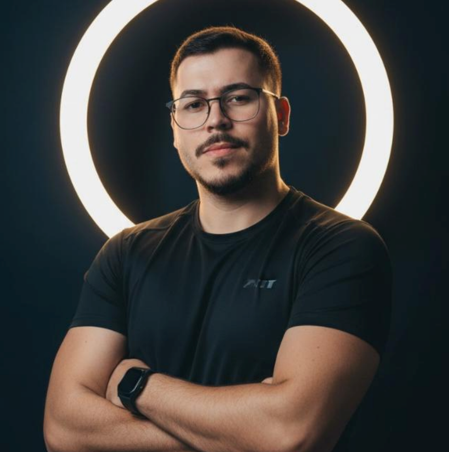 Gustavo Menezes